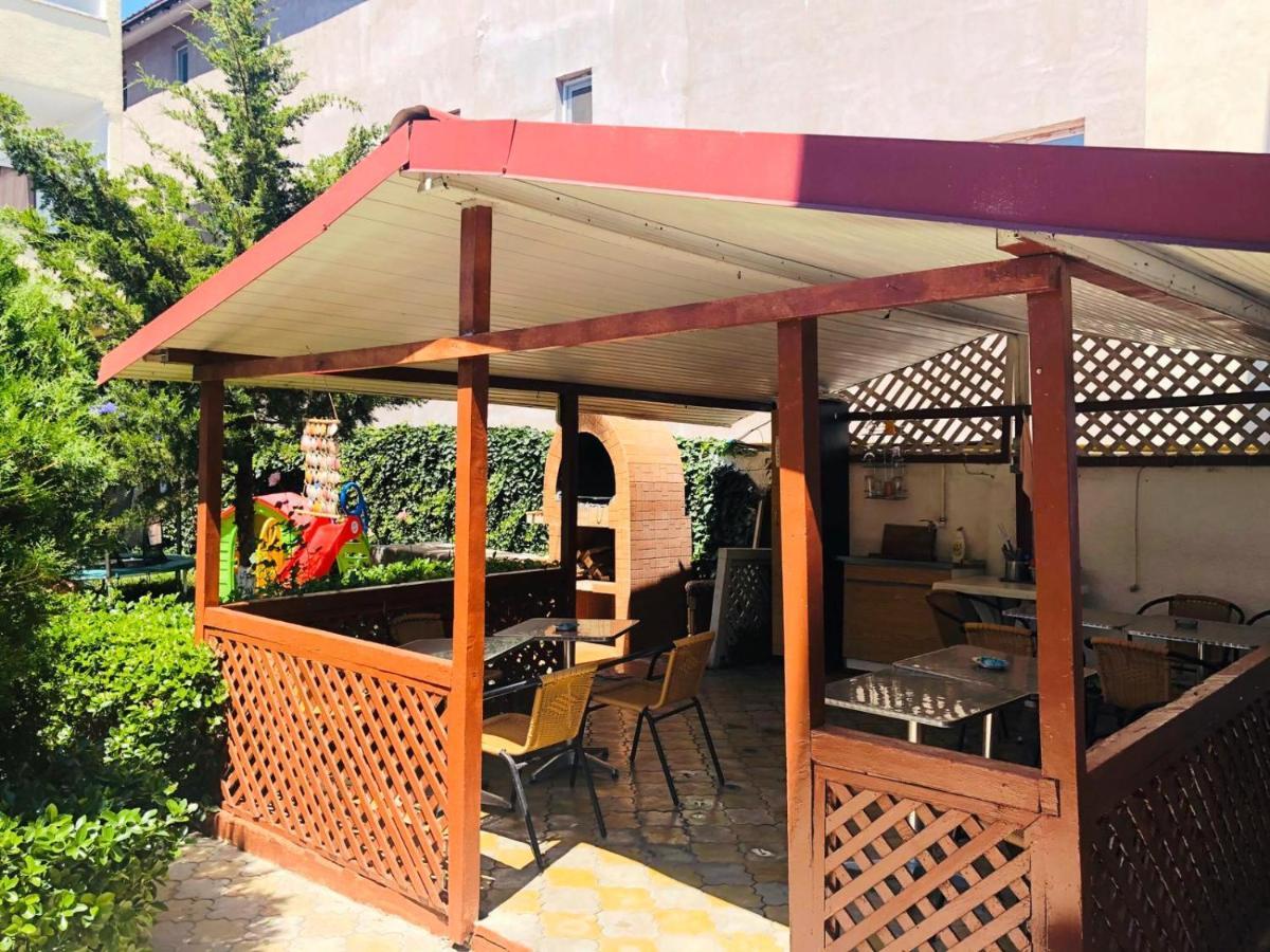 科斯蒂内什蒂 Casa Paloma酒店 外观 照片